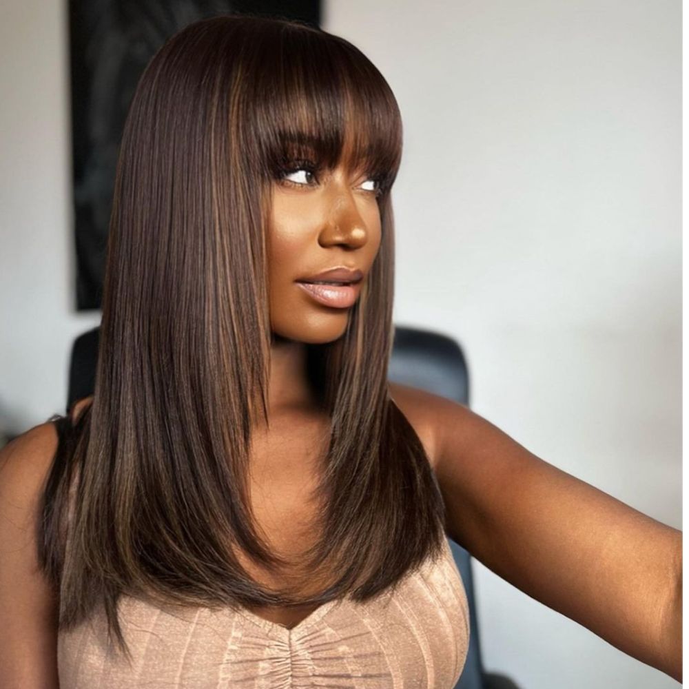 
            
                Load image into Gallery viewer, Designer Layered Cut Brown with Honey Blonde highlights 13x4 Lace Front Wig
            
        