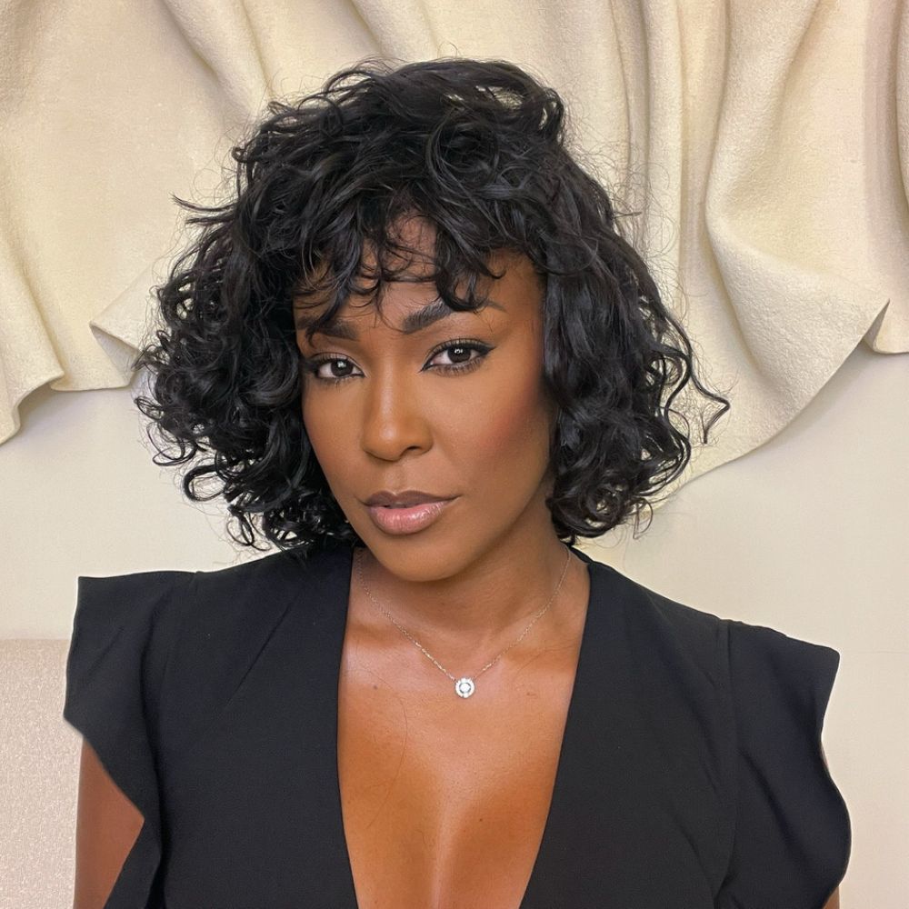 Glueless Natural Balck Short Curly Wig With Bangs