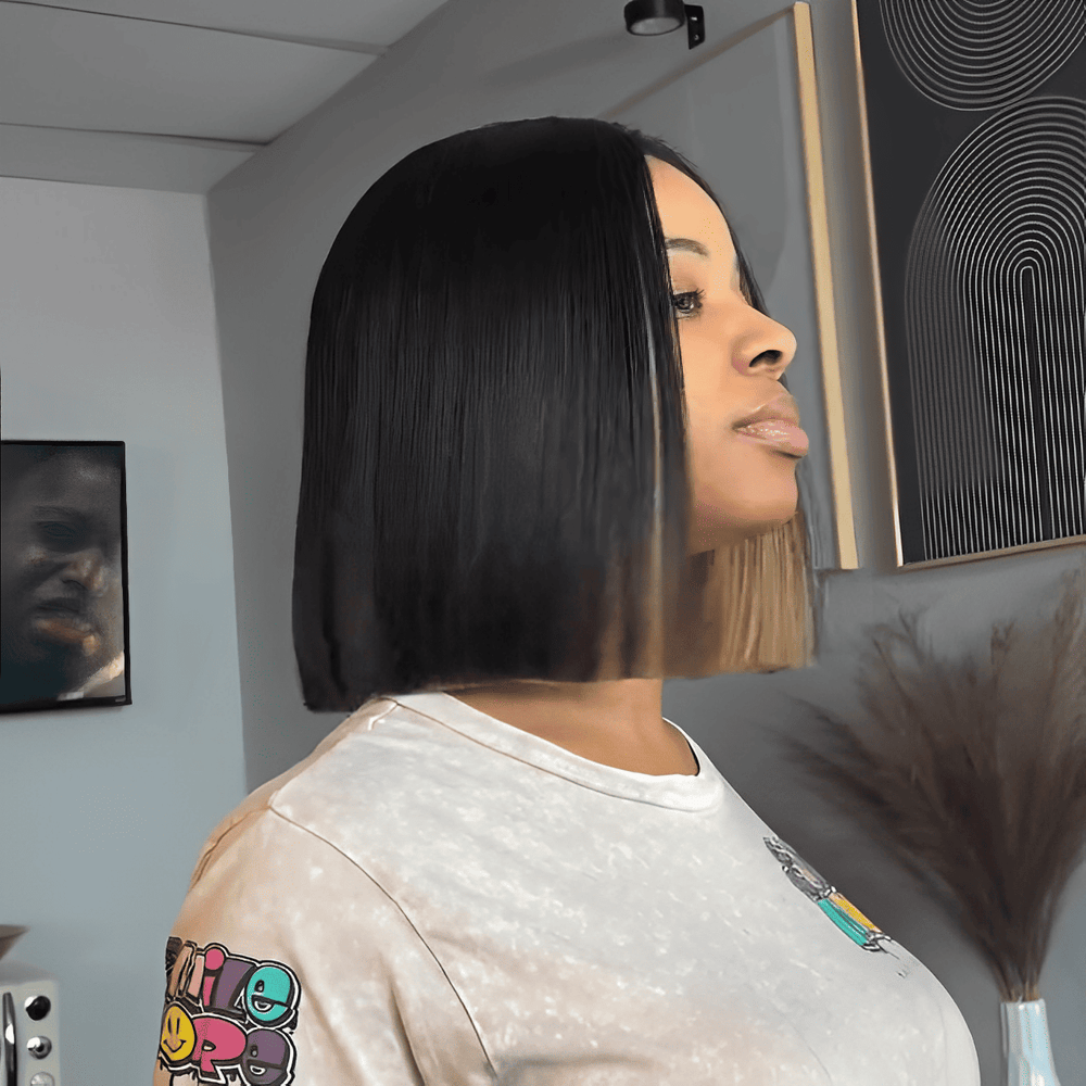
            
                Load image into Gallery viewer, Black Mix Blonde Straight Blunt Cut Bob 5x5 Lace Closure Wig
            
        